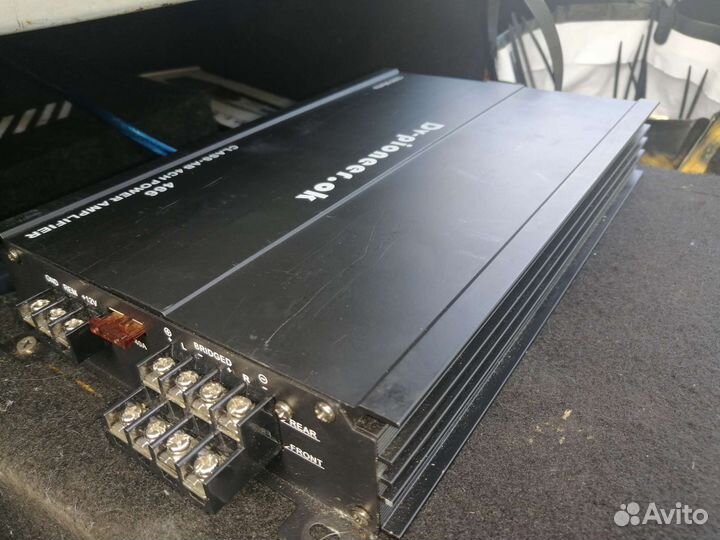 Сабвуфер усилитель магнитола