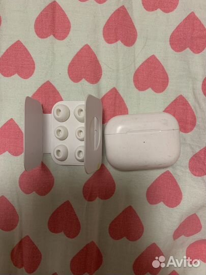 Airpods не ориг, работают не очень хорошо