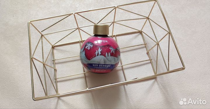 Пена для ванны новая