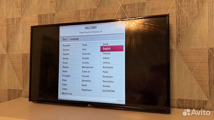 Продаю телевизор LG 43