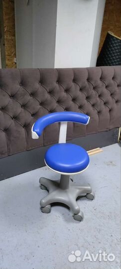 Перетяжка и реставрация мебели