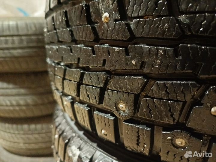 Колеса зимние 185 65 r15 (Skoda Octavia)