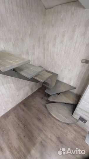 Лестница металлокаркас