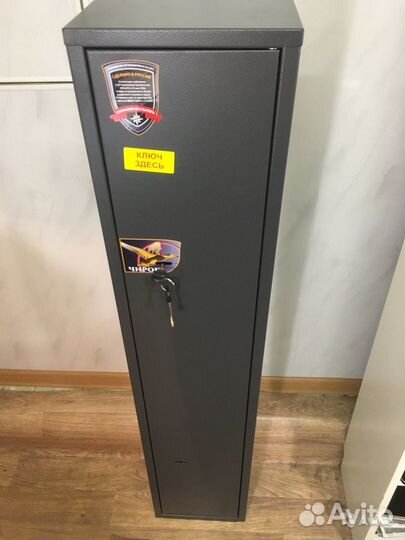 Сейф металлический