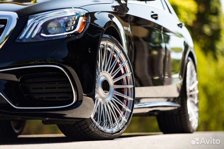 Кованые диски Mercedes S63 AMG R22