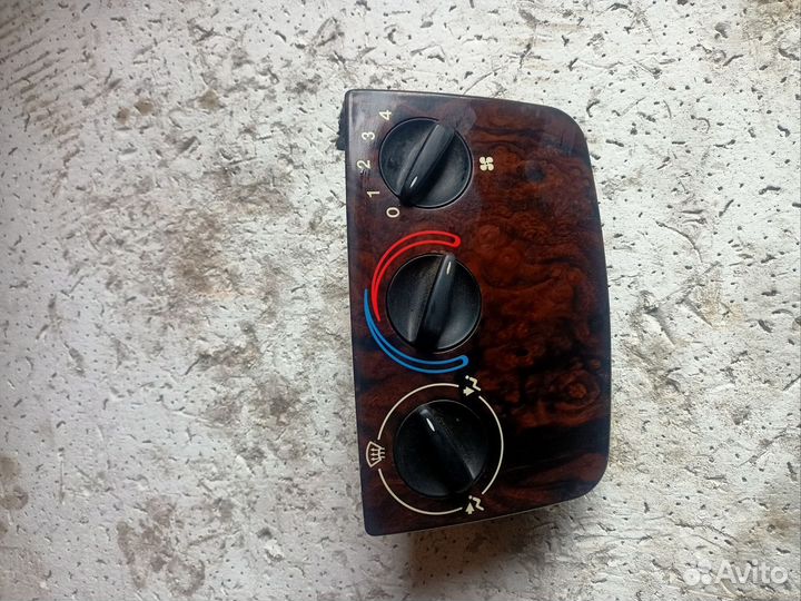 Переключатель отопителя Ford Fiesta, 1996