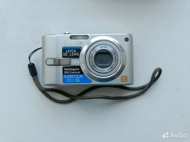 Компактный фотоаппарат lumix Panasonic dmc-FX12