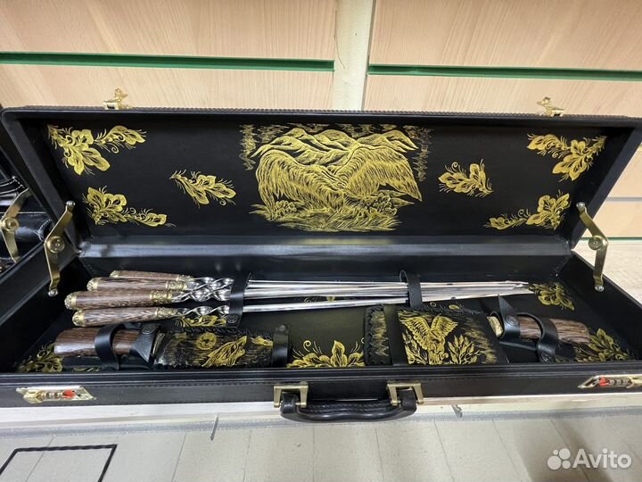 Набор шампуров в кейсе