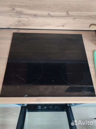 Hansa Индукционная варочная панель BHI68312, черны