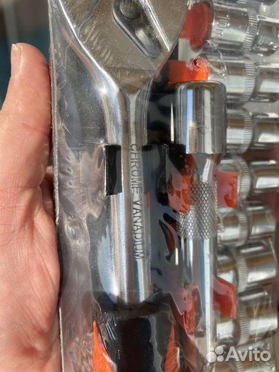 Набор головок с трещеткой