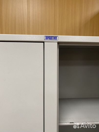Продам офисный металлческий шкаф