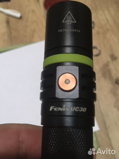 Фонарик fenix UC30