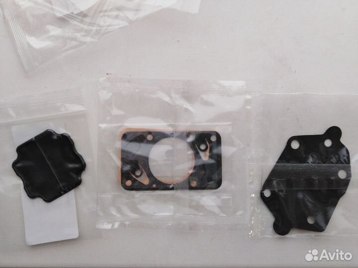 Диафрагма топливного насоса лодочного мотора