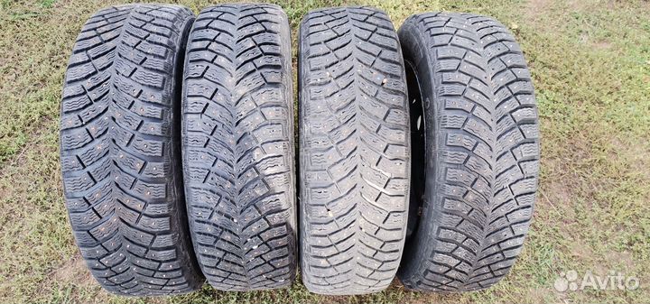 Michelin X-Ice North 4 185/65 R15 92T