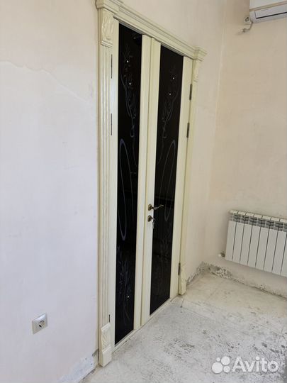 Дверь белая ясень