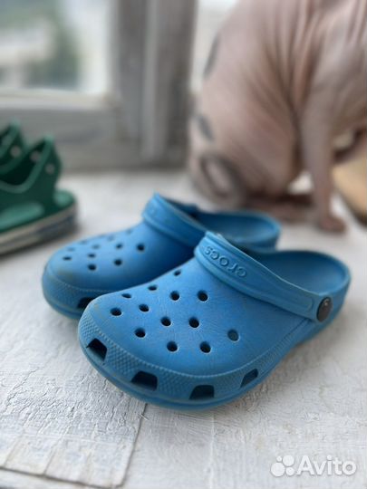 Crocs