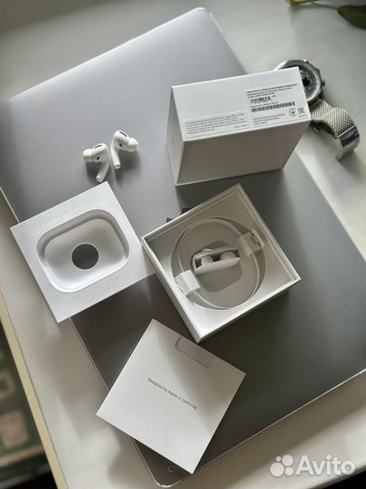 Беспроводные наушники Apple AirPods Pro