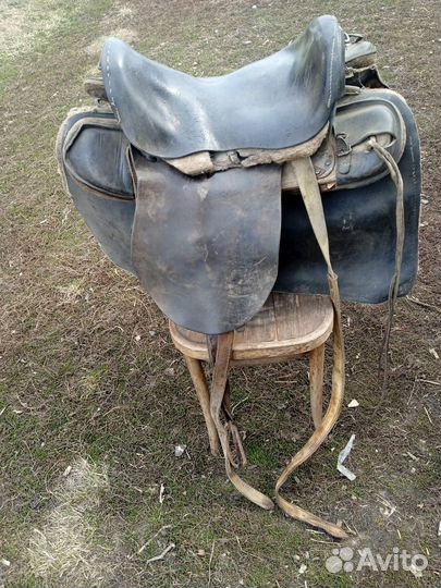 Седло для лошади