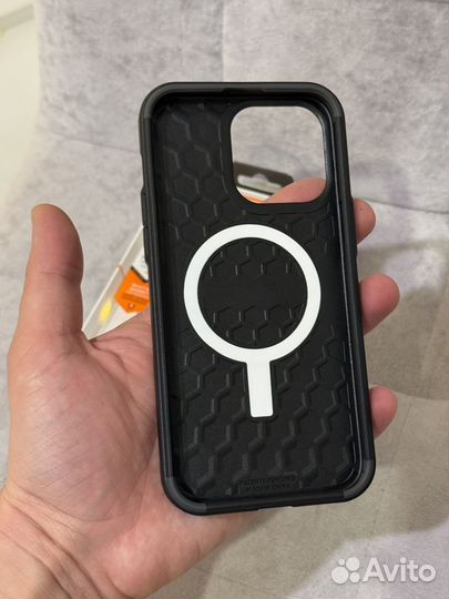 Оригинальный чехол UAG на айфон 15 про макс