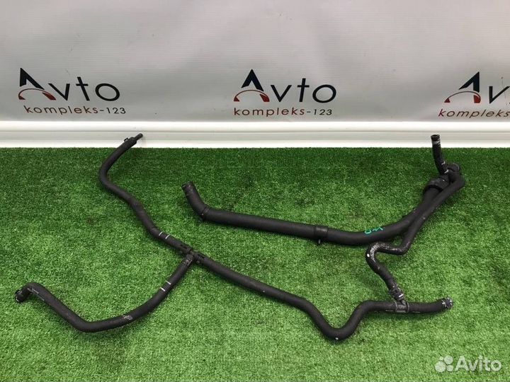 Патрубок системы охлаждения Audi A3 8P CAX 2009