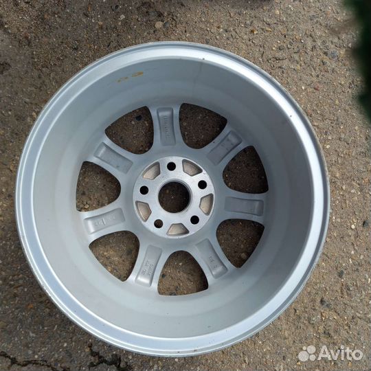 Литые диски новые r15