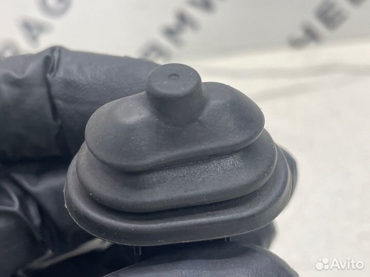 Упорный буфер лючка бензобака Bmw E60 E63 E65 E66