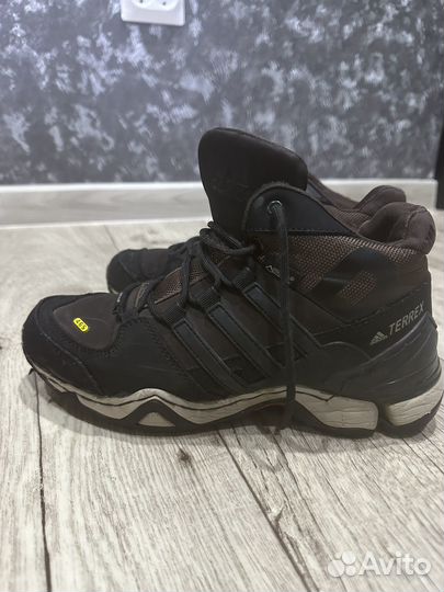 Кроссовки для мальчика 39 размер adidas