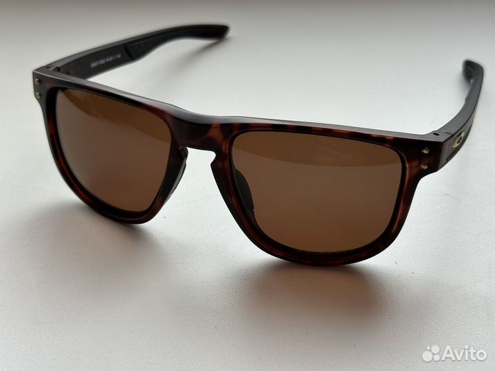 Очки oakley holbrook