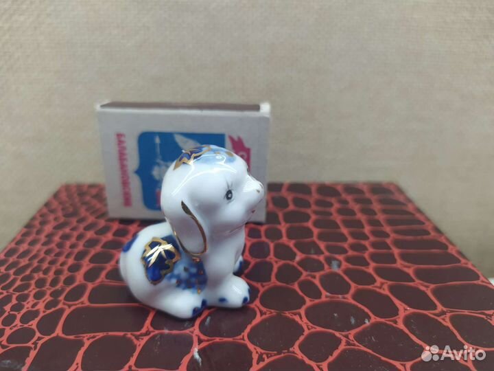 Фарфоровые статуэтки