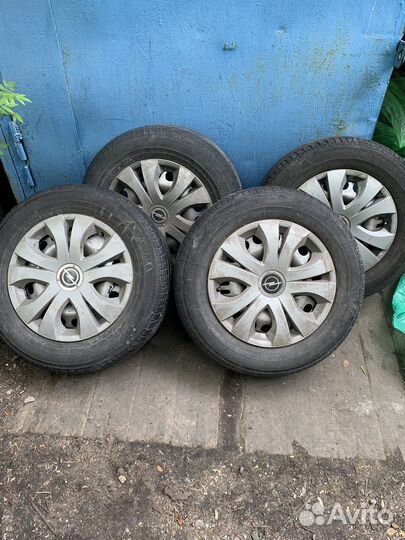 Yokohama Aspec A349A 215/65 R16