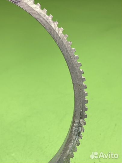 Кольцо ступицы (м) зубчатое ABS \volvo 8152430