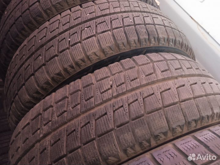 Bridgestone Blizzak Revo2 175/65 R14