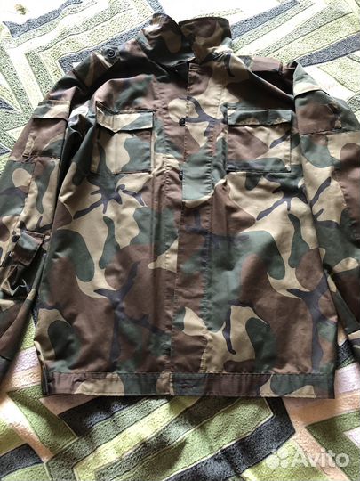 Мужская ветровка