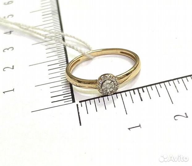 Золотое кольцо с камнем 16р