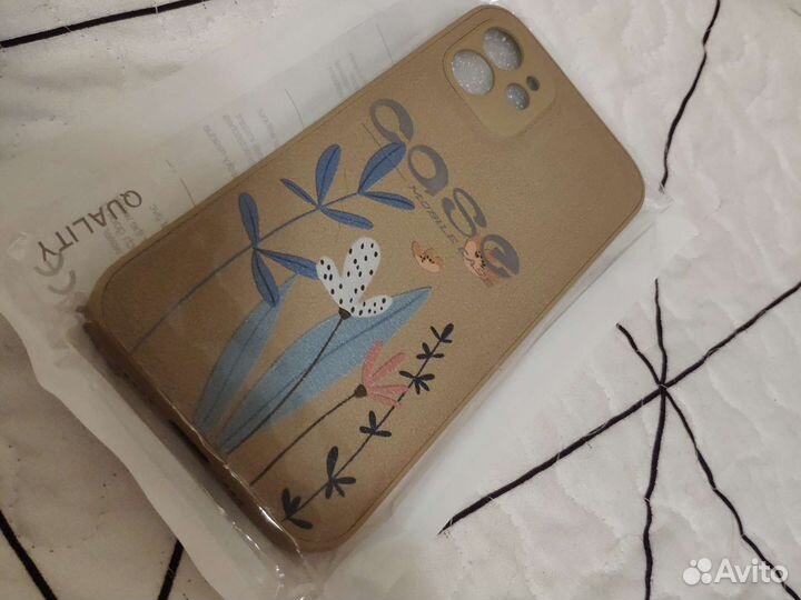 Чехол для iPhone 12