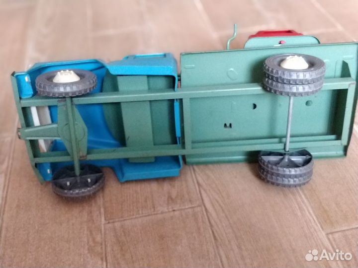 ЗИЛ 130 кран игрушки СССР
