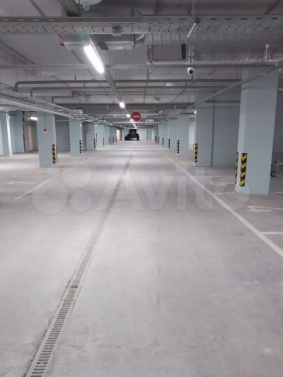 Машиноместо, 16 м²