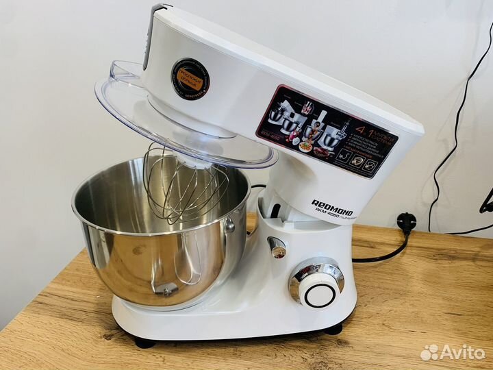 Кухонная машина redmond RKM-4050