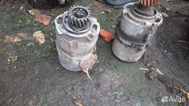 Продам 4 колеса Днепр и 2 генератора