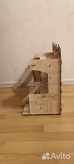 Многоуровневая парковка для машинок