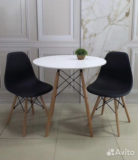 Стул в стиле еамес