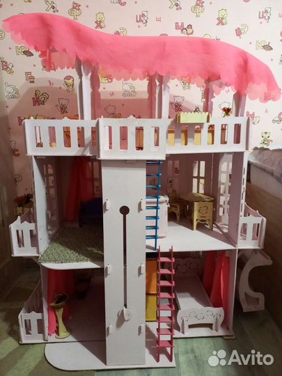 Домик кукольный