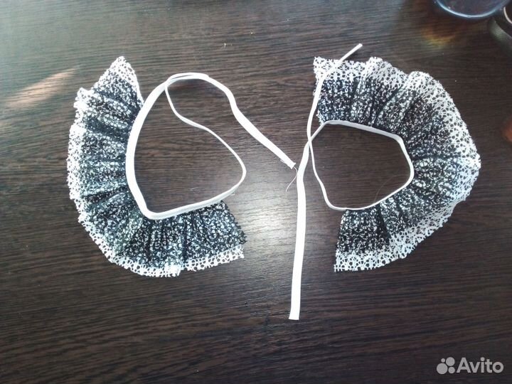 Кружевные манжеты на завязках