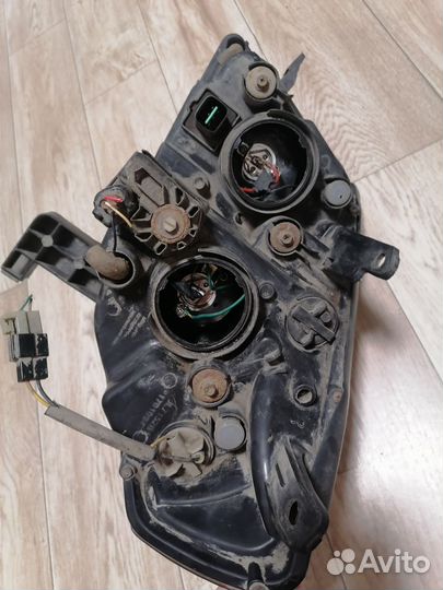 Фары на джили мк кросс