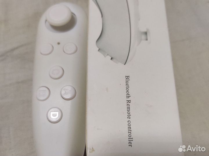 Пульт для очков виртуальной реальности VR