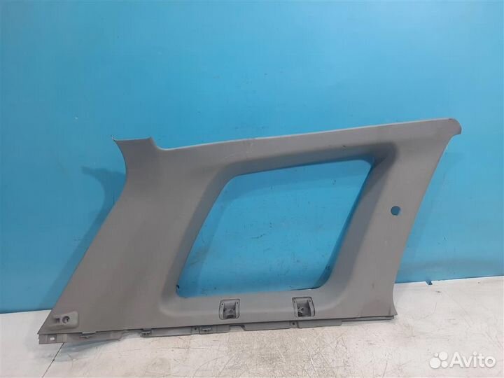 Обшивка задней стойки левая Hyundai Santa Fe 1 SM