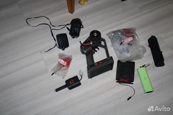 Машинки на пульт управлении (нитро-митане)