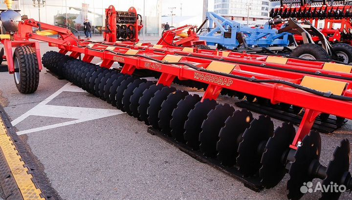 Лущильник БДТ-Агро Деметра 5,3м, 2023