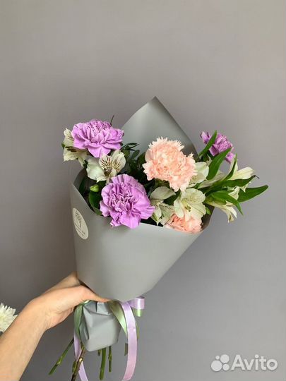 Букет из цветов с доставкой