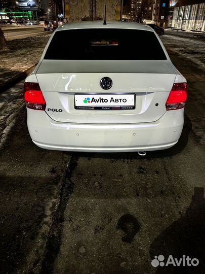 Volkswagen Polo 1.6 AT, 2014, 129 800 км